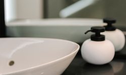 Lakeview Modern 112