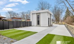 Lakeview Modern 14