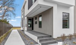 Lakeview Modern 15