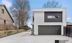 Lakeview Modern 20