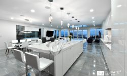 White Coast 32
