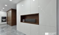 White Coast 33